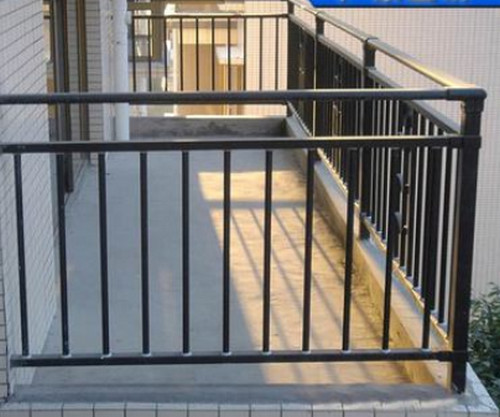 平臺(tái)扶手欄桿